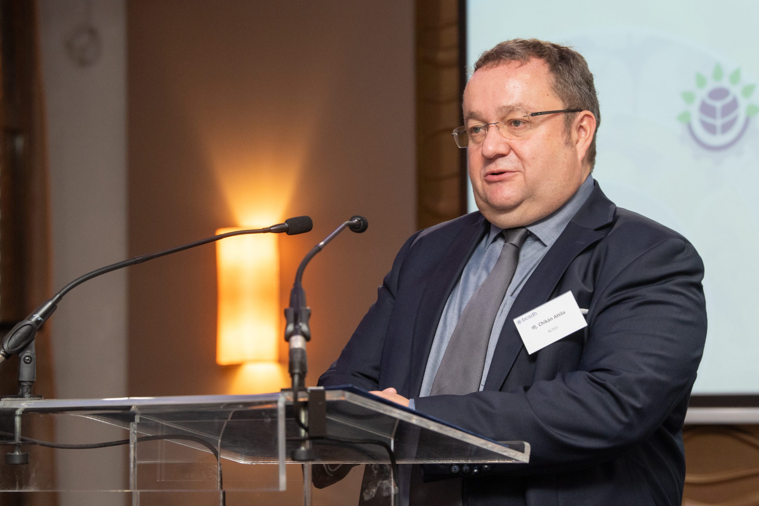 Nagy Z.Laszlo nagyzl@nagyzl.hu