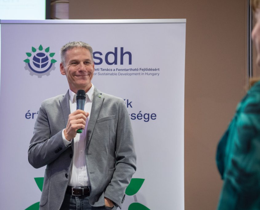 Nagy Z.Laszlo nagyzl@nagyzl.hu