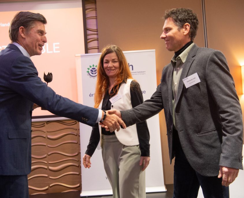 Nagy Z.Laszlo nagyzl@nagyzl.hu