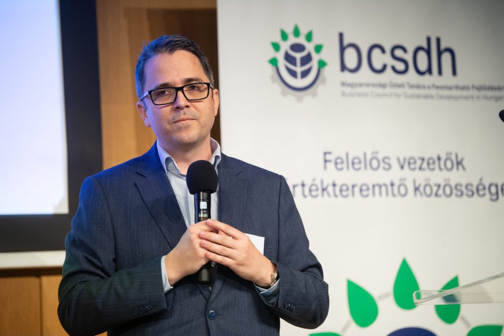 Nagy Z.Laszlo nagyzl@nagyzl.hu