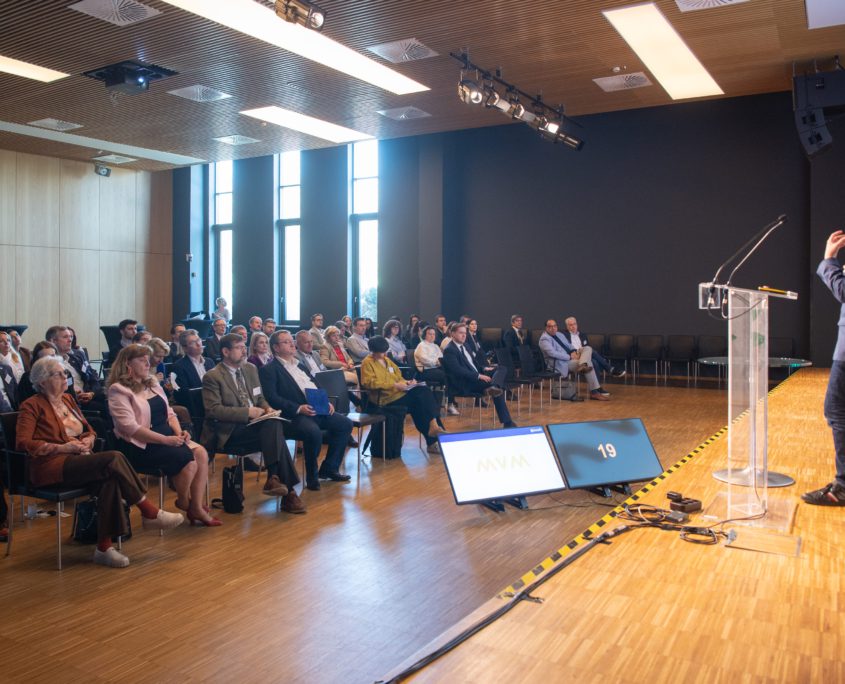 Nagy Z.Laszlo nagyzl@nagyzl.hu